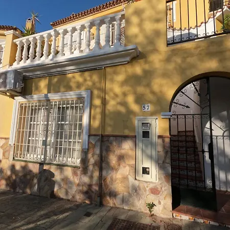 Gibralfaro Turistico Cerca De La Playa Apartment Malaga